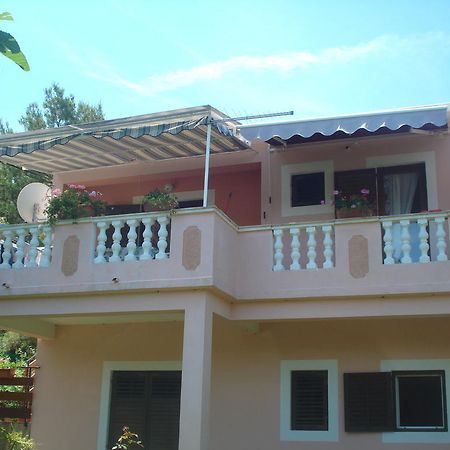 Apartments Vidakovic Углян Екстериор снимка
